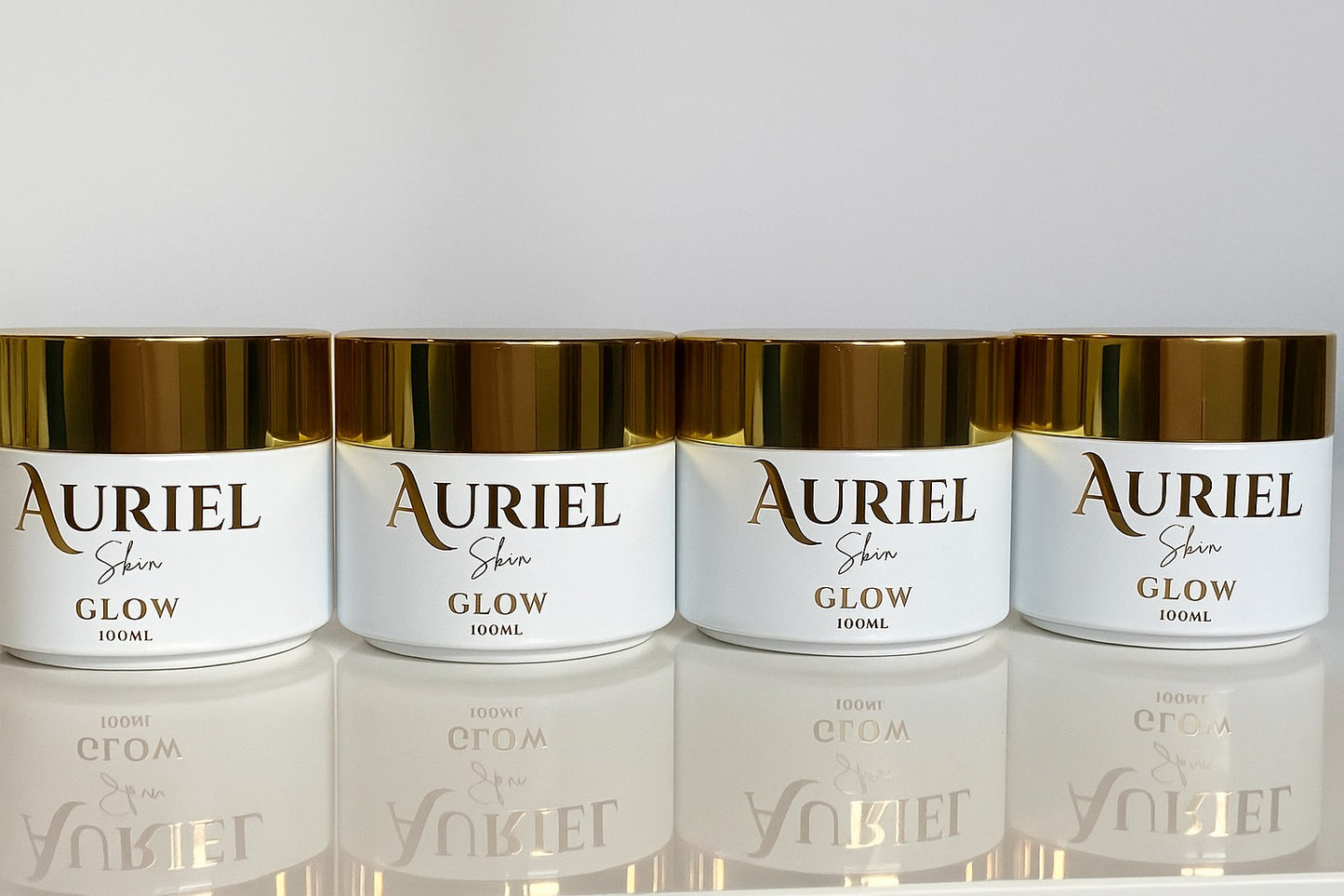 Auriel Glow natural skin cream in elegant gold-lid made with Tallow, shea, kokum, jojoba, caster oil, rosehip oil, almond oil, apricot seed oil. 100% natural, cold pressed, organic, hexane free, toxin free, chemical free